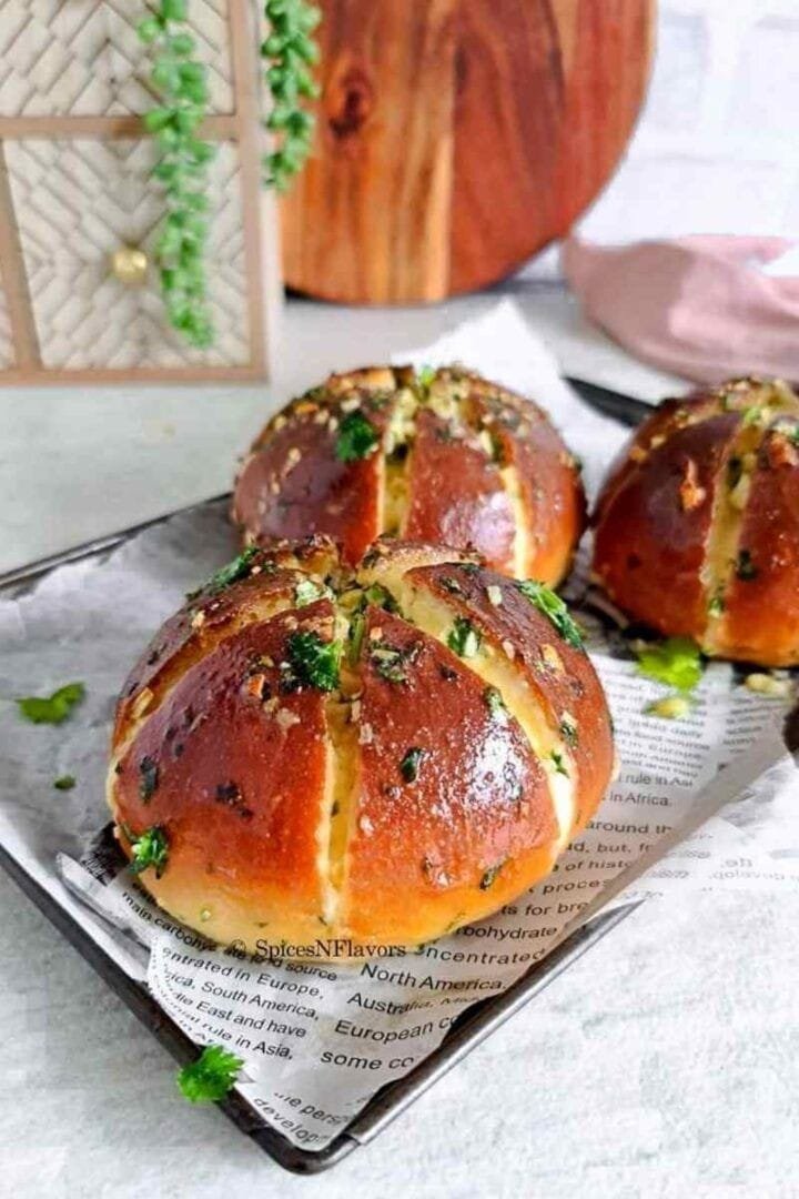 Cheese Garlic Bun (2 piece )