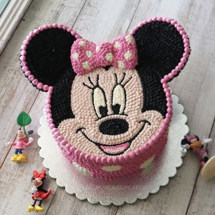 Mickey Mouse Cartoon Cake