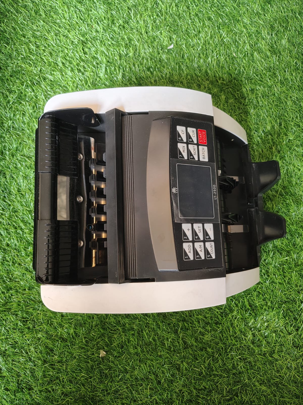 LT 2500